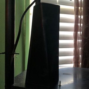 Led twist bass speaker